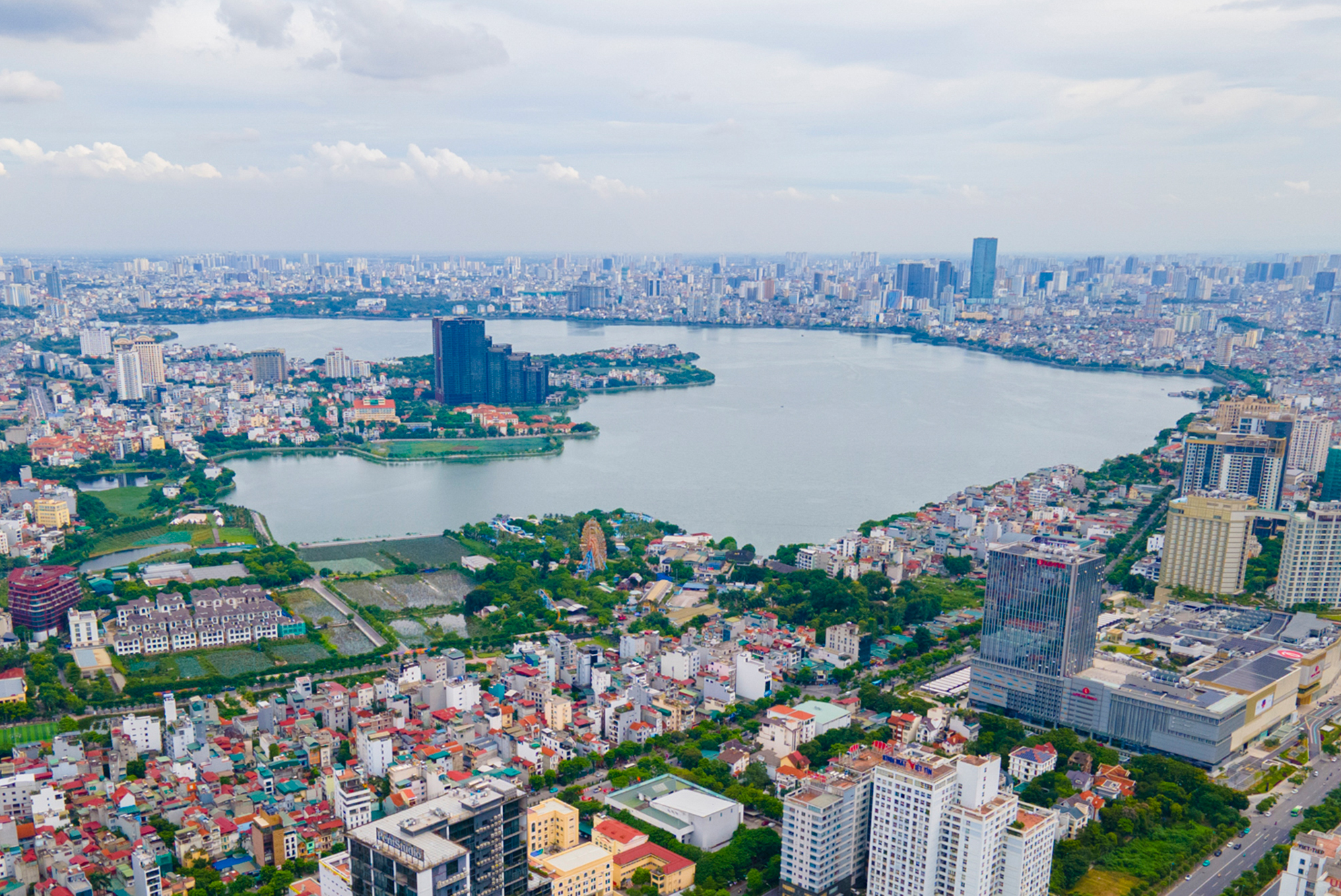Tây Hồ Có Đang Quá Đắt?